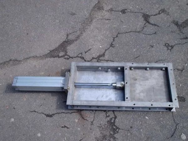 Задвижки реечные У13-ТЕА, У13-ТЗР.
